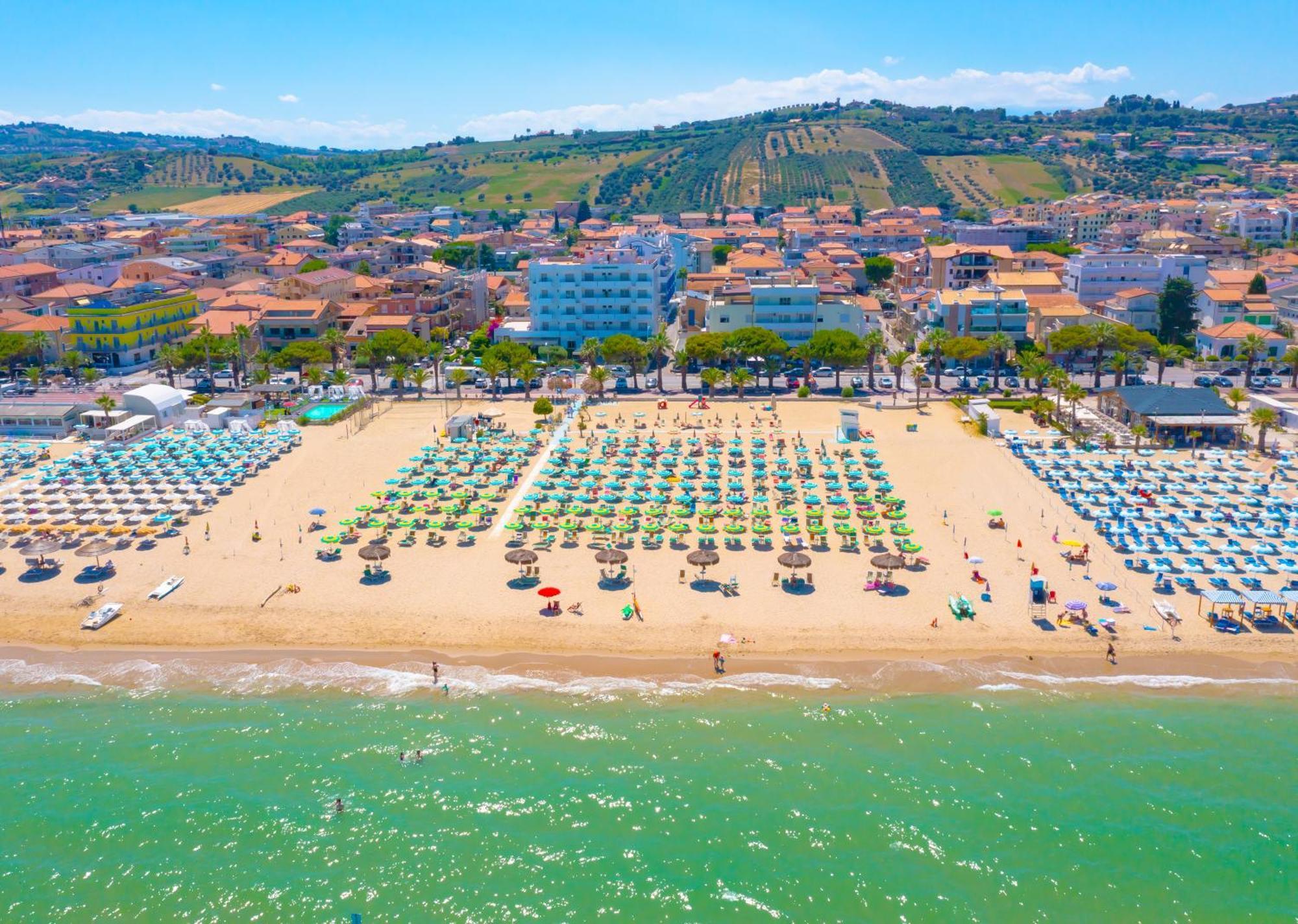 Residence Abruzzo Resort トルトレート エクステリア 写真